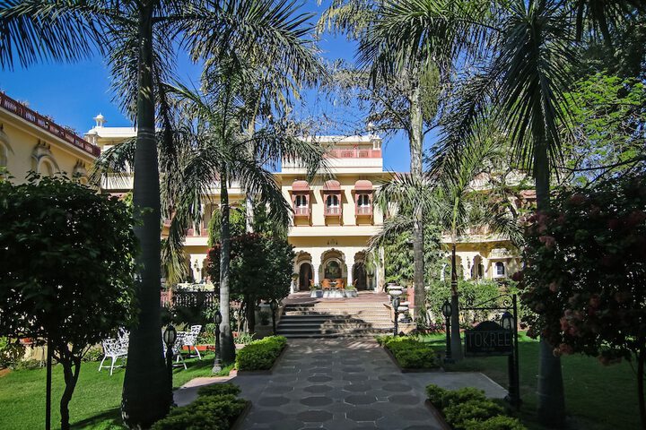 Hotel 50 of 70