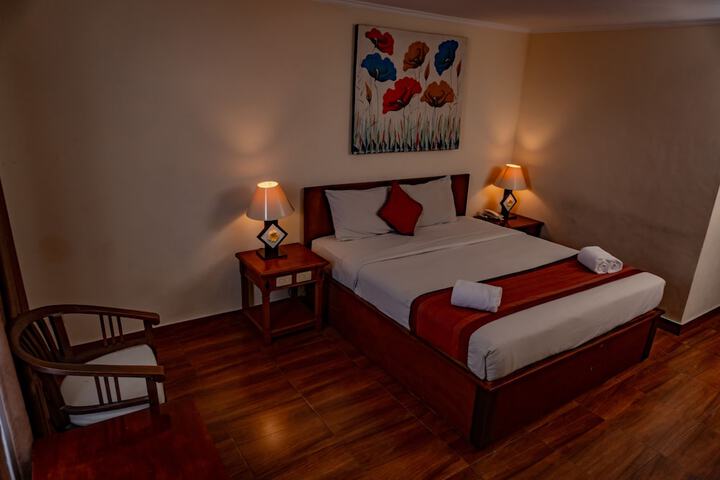 Room 8 of 31