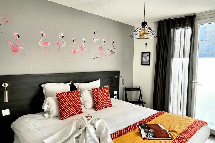 Room 34 of 74