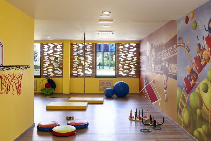 Childrens Activities 48 of 68