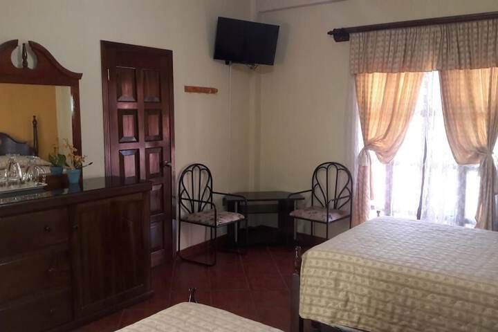 Room 11 of 48