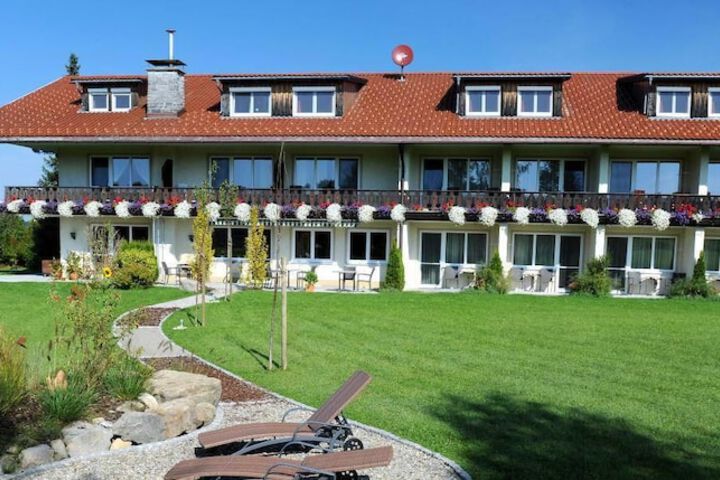 Hotel 56 of 64