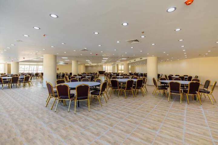 Business Center 155 of 204