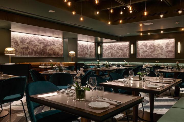 Dining 108 of 147