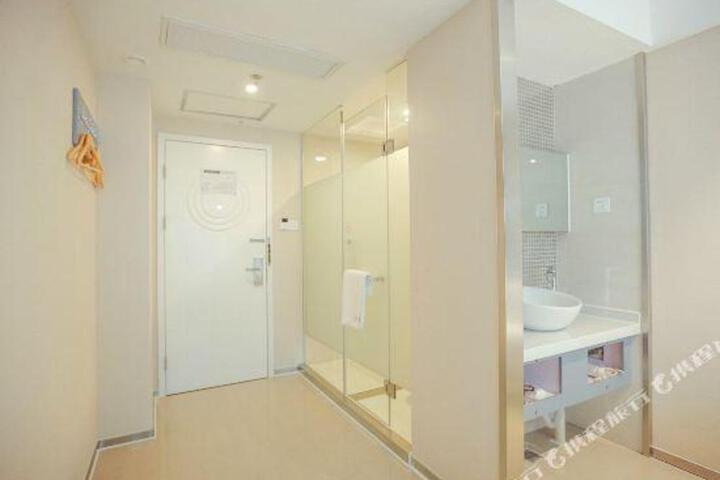 Zhotels (Shanghai Wujiaochang Fudan University)