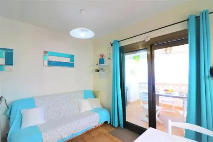 Room 2 of 20