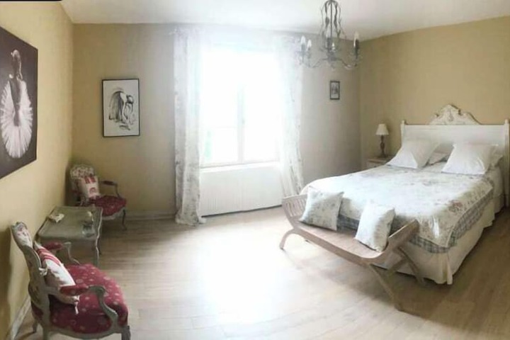 Room 17 of 68