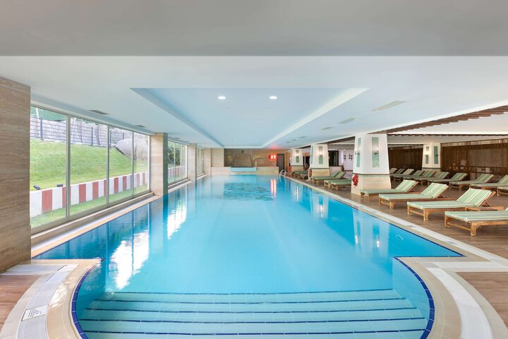 Pool 54 of 164