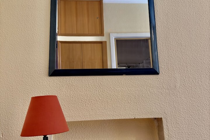 Room 17 of 50
