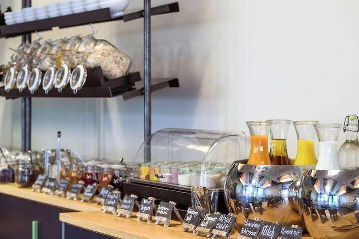 Breakfast/Coffee Service 15 of 21