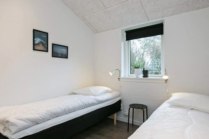 Room 5 of 21