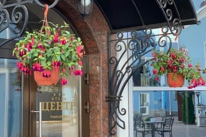 Hotel 31 of 33