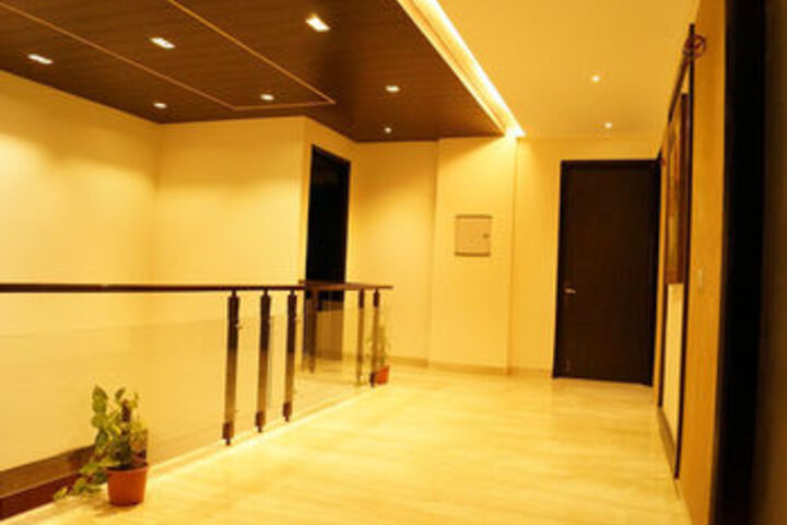 Ballroom/Hall 11 of 19