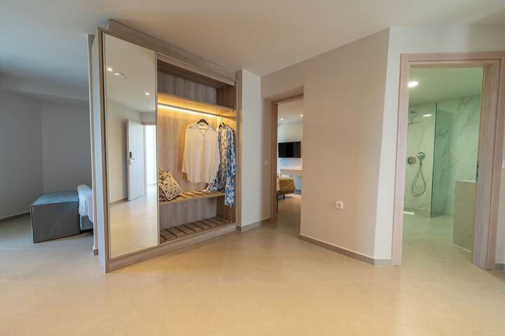Room 67 of 221