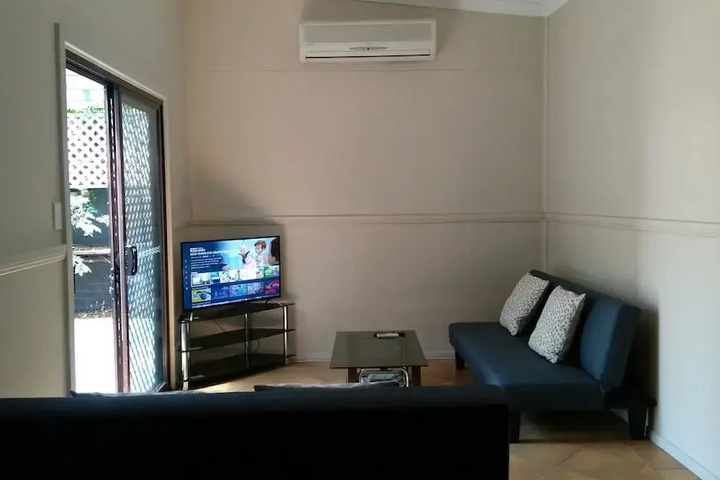 Room 2 of 13