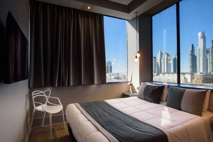 Room 27 of 44