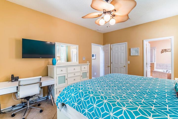 Room 14 of 34