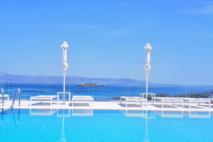 Pool 54 of 98