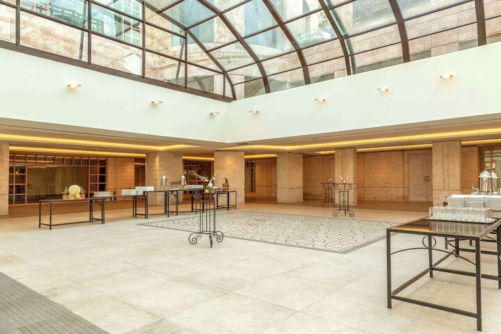 Hotel Interior 4 of 152