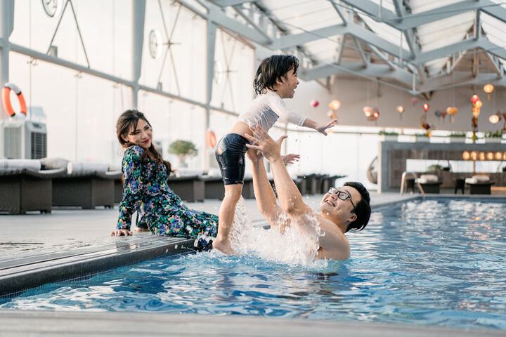 Pool 72 of 176