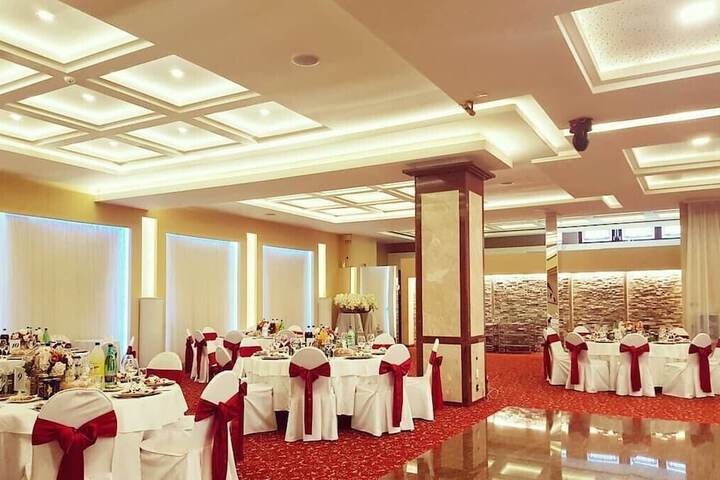Wedding/Banquet 33 of 44