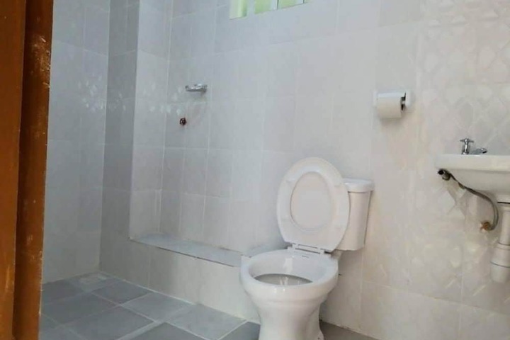 Room 3 of 12