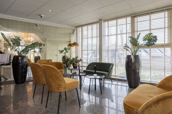 Lobby Photos