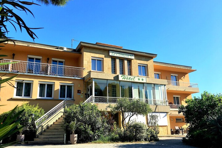 Hotel 53 of 60