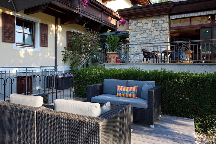 Hotel Exterior 158 of 188