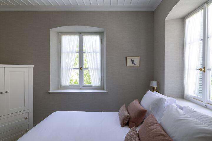 Room 7 of 29