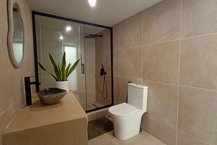 Room 15 of 24