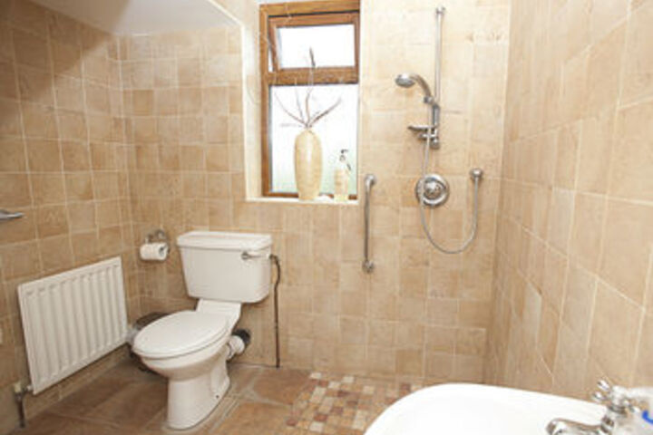Room 4 of 29