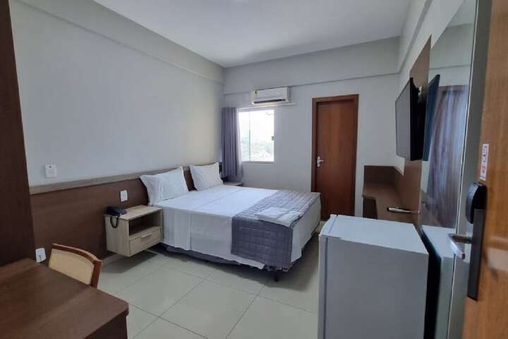 Room 16 of 19