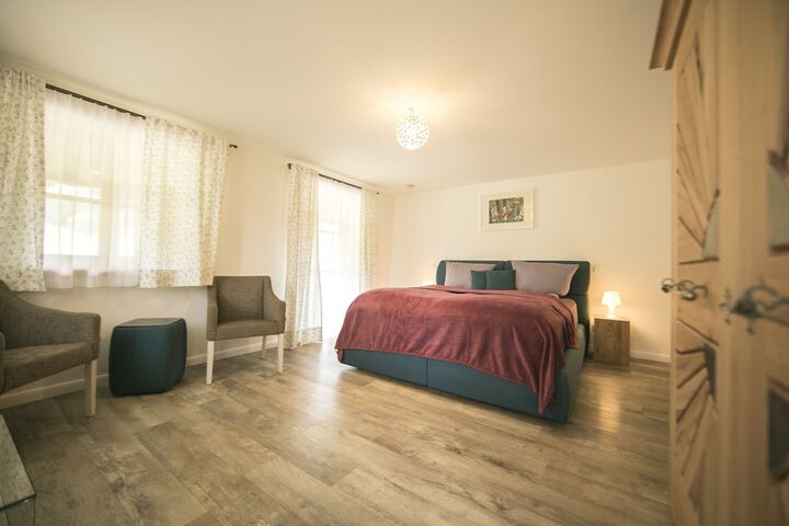 Room 10 of 47
