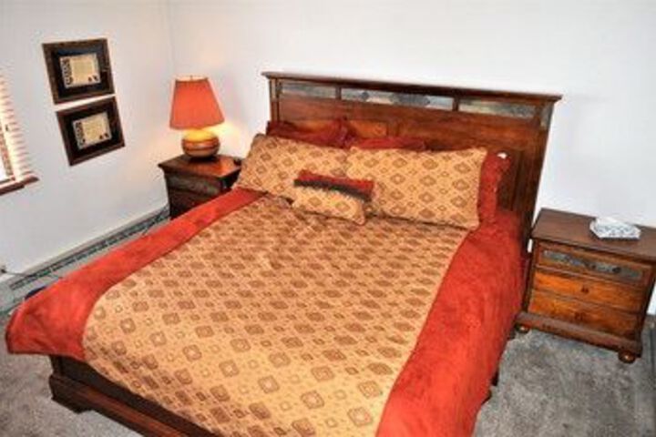 Room 45 of 138