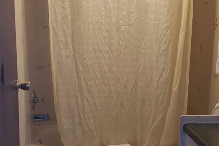 Room 19 of 33