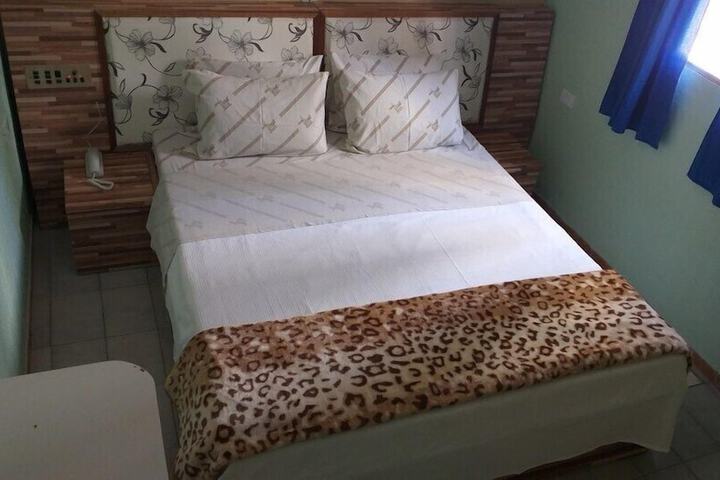 Room 14 of 32