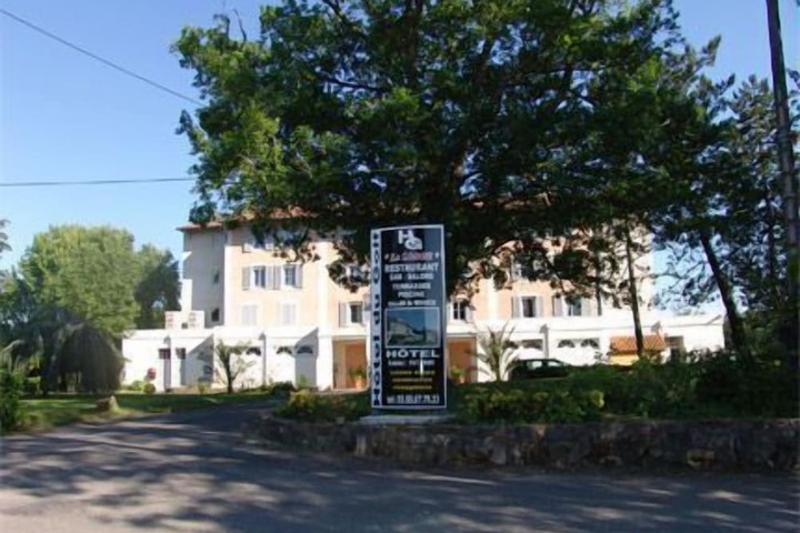 Hotel 26 of 29