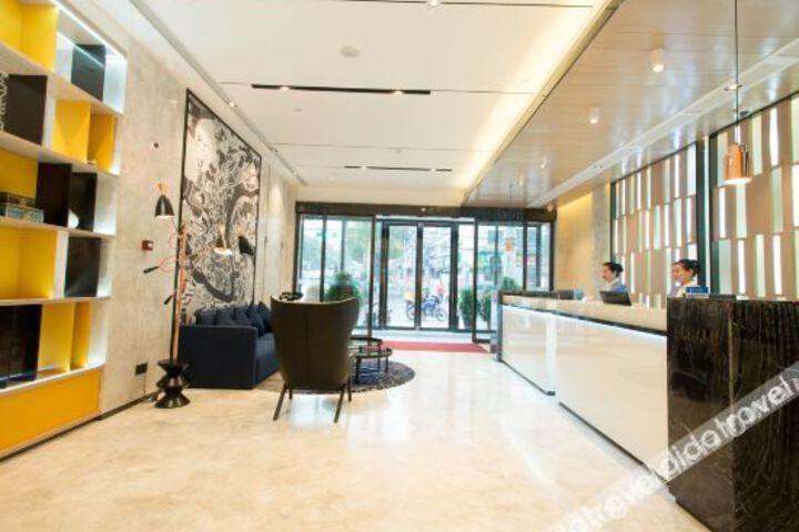 Hotel Interior 10 of 33