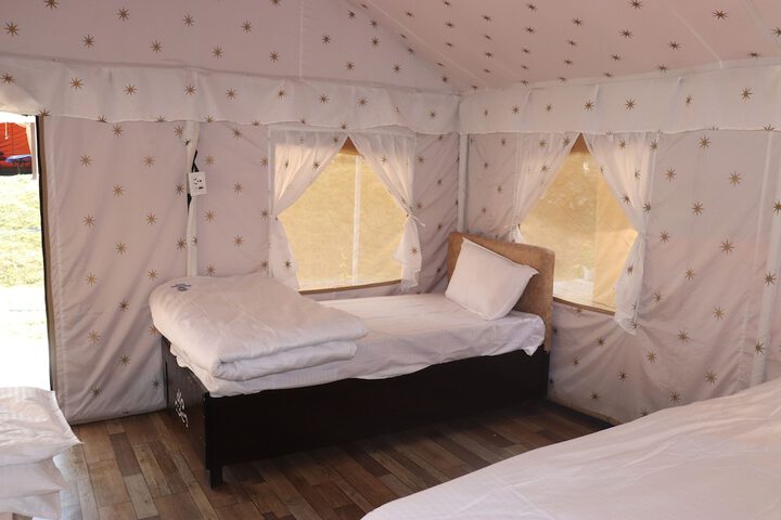 Room 7 of 30