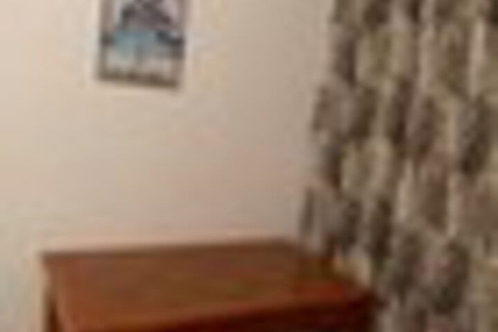 Room 53 of 204