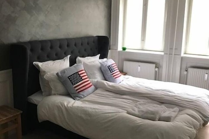 Room 5 of 23