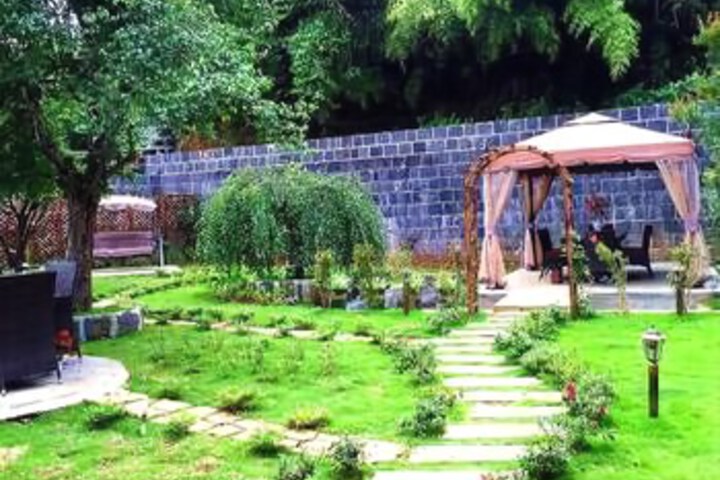 Yishanjun Garden Inn