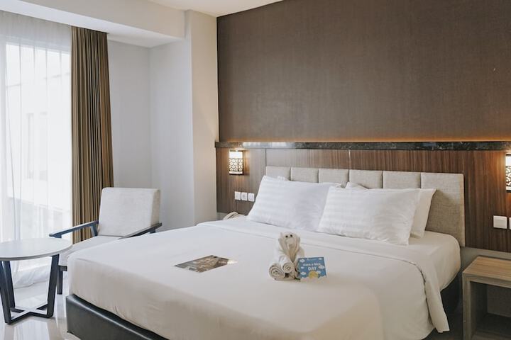Room 4 of 50