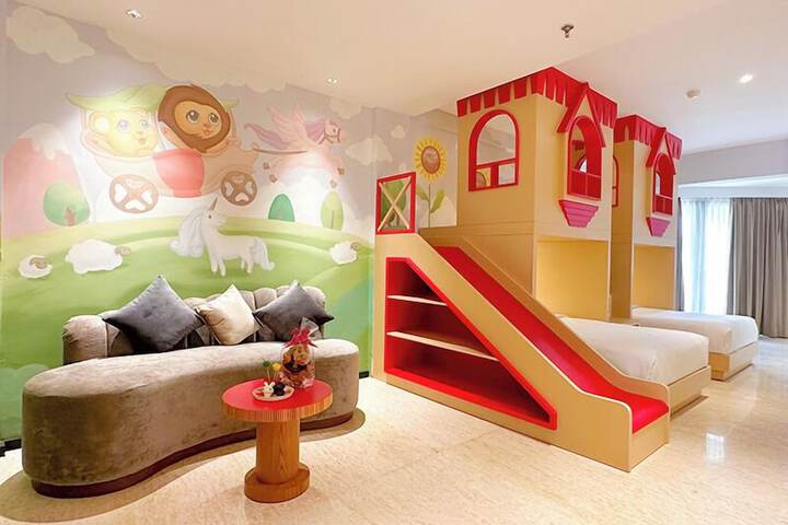 Room 29 of 69