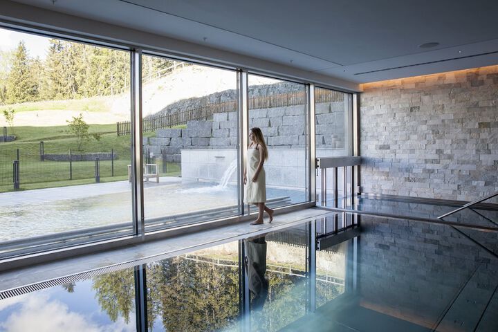 Pool 52 of 146