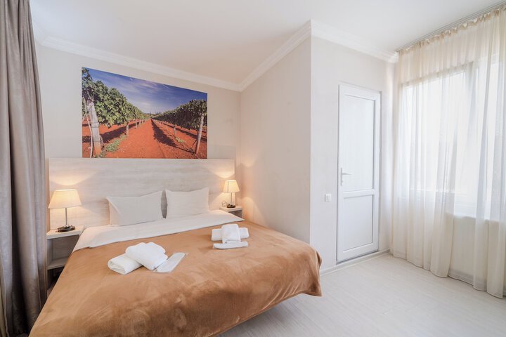 Room 21 of 64