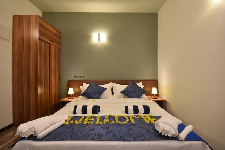 Room 9 of 53