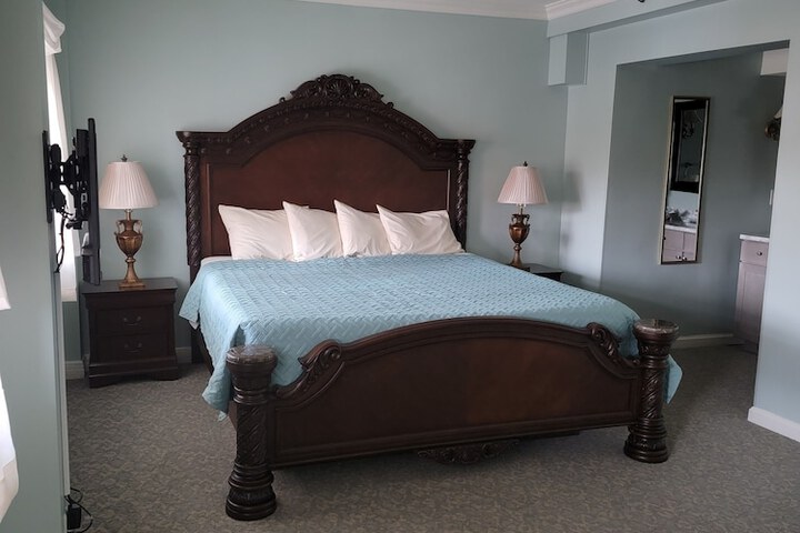 Room 55 of 206