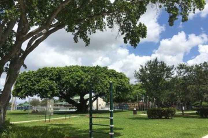 Property Grounds 18 of 25